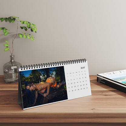Desktop Calendar (2025 grid)